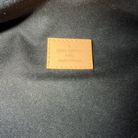 Louis Vuitton Brown and Tan Monogram Crossbody Bag bumbag - Picture 8 of 16